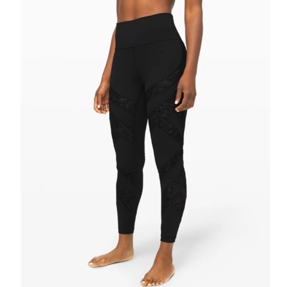 Lululemon Wunder Under High-Rise Tight* Flocked 28"
Black - Picture 12 of 16